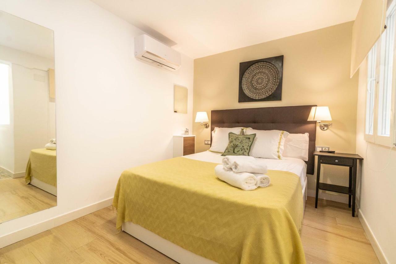 Soho Puerto Apartment Малага Екстериор снимка