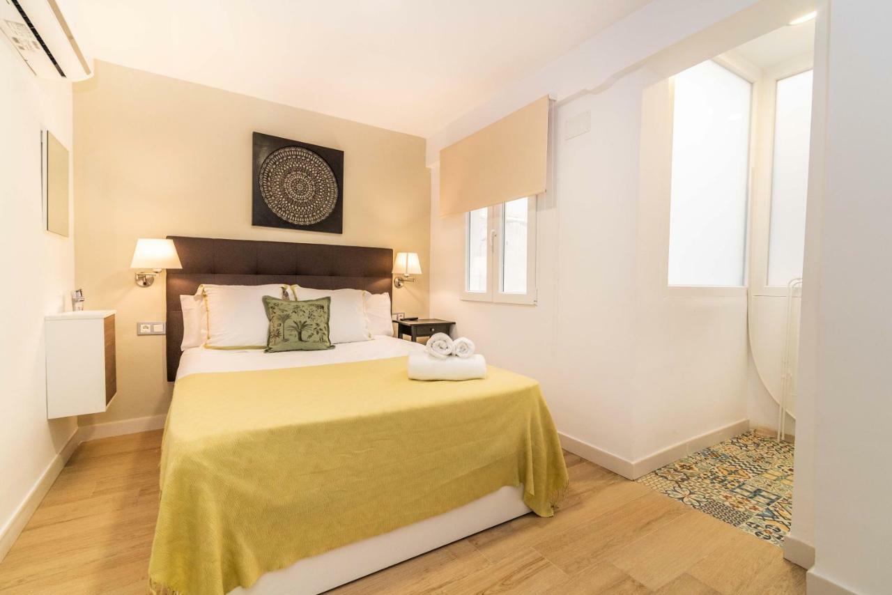Soho Puerto Apartment Малага Екстериор снимка