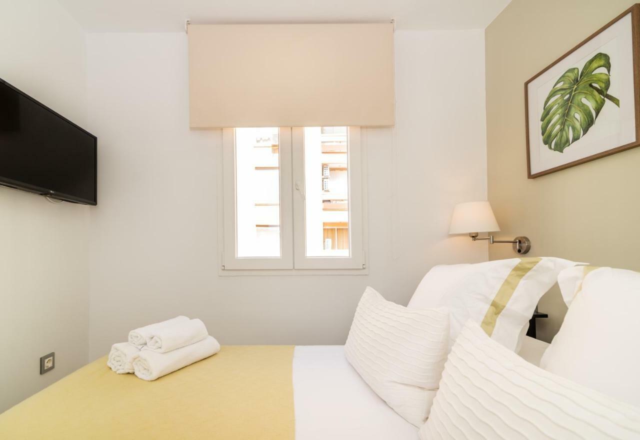 Soho Puerto Apartment Малага Екстериор снимка