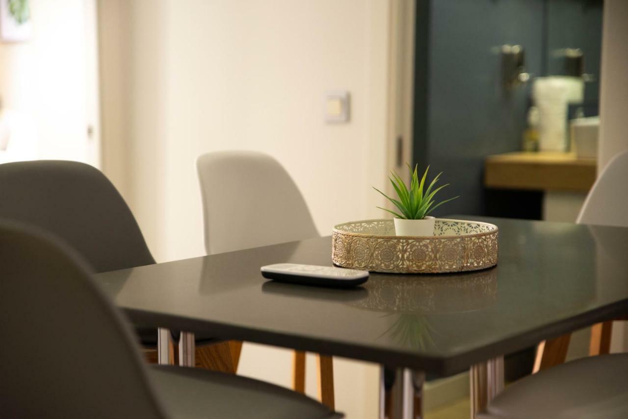 Soho Puerto Apartment Малага Екстериор снимка