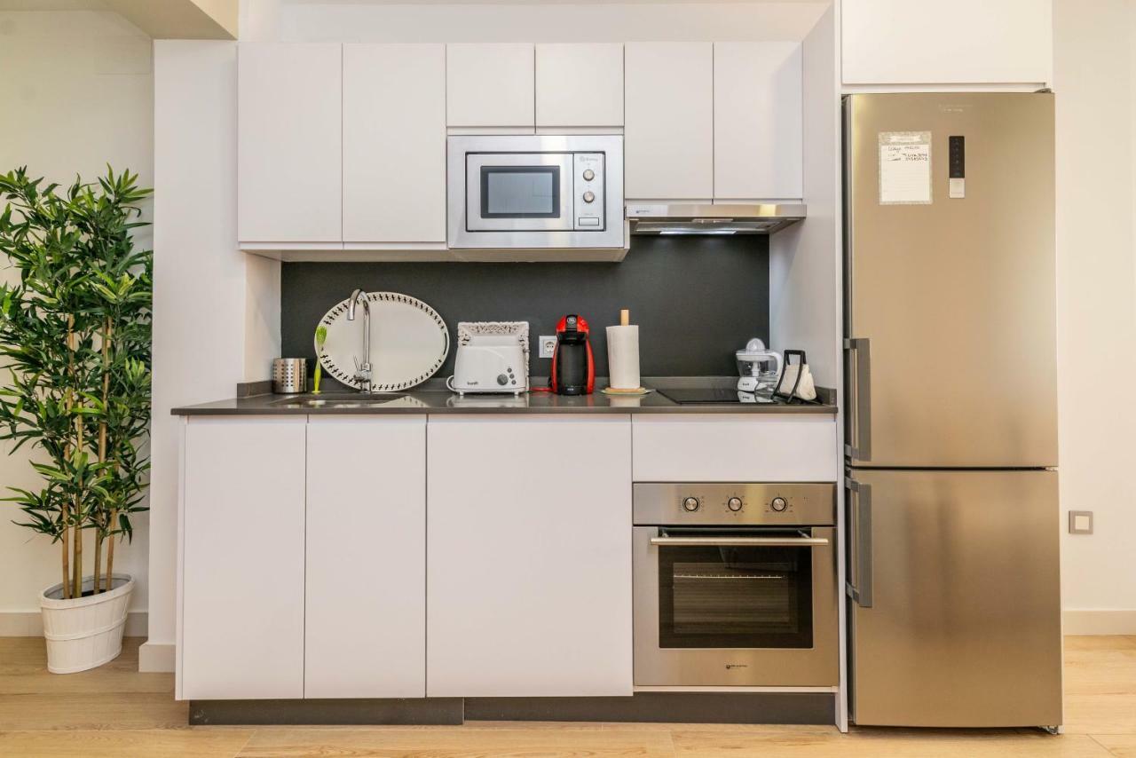 Soho Puerto Apartment Малага Екстериор снимка