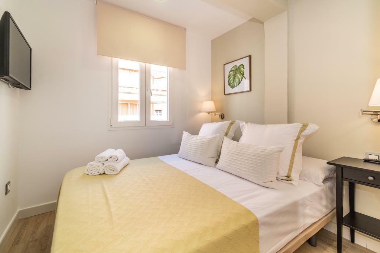Soho Puerto Apartment Малага Екстериор снимка