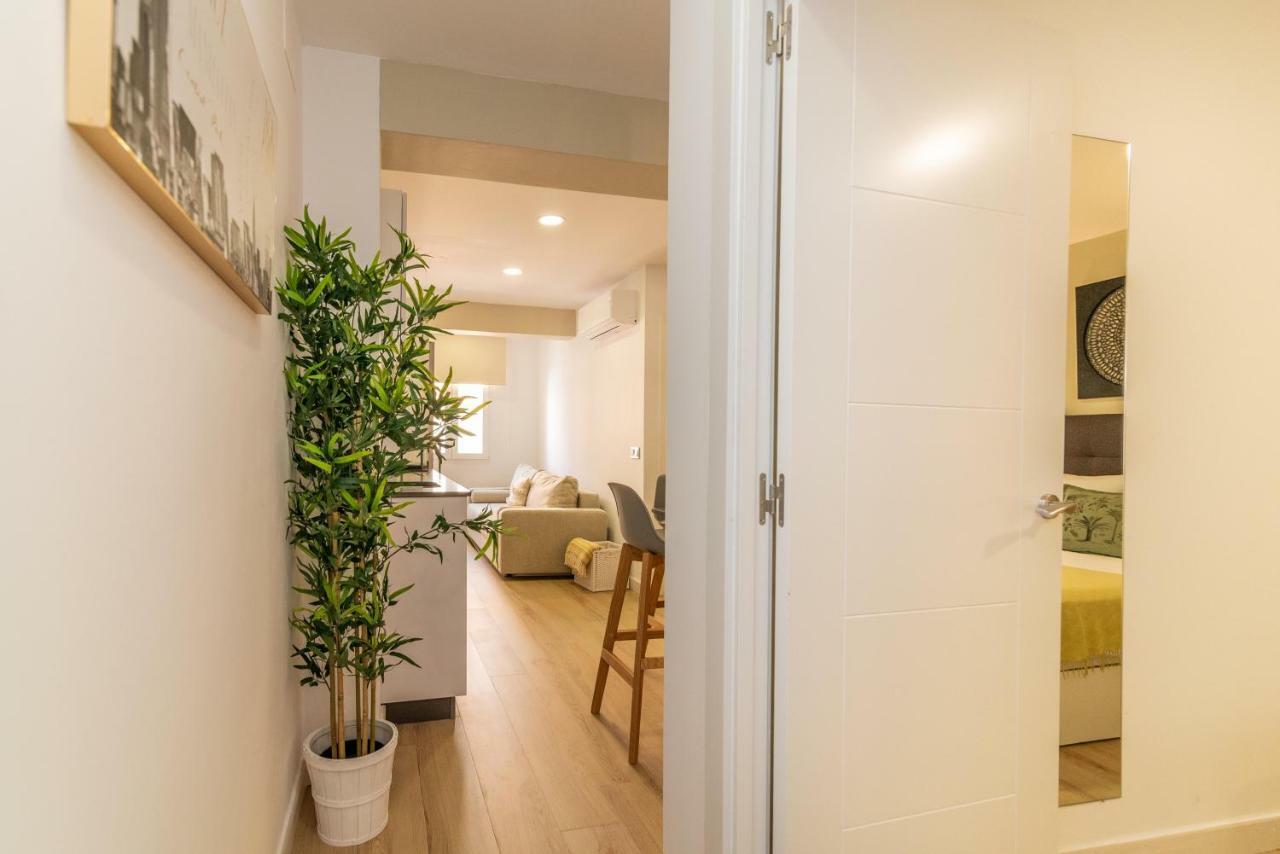 Soho Puerto Apartment Малага Екстериор снимка