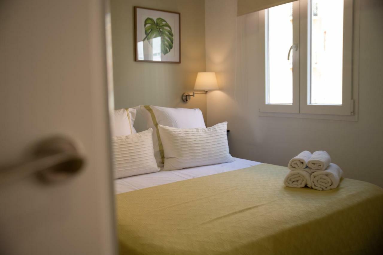 Soho Puerto Apartment Малага Екстериор снимка