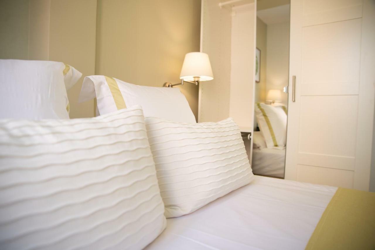 Soho Puerto Apartment Малага Екстериор снимка