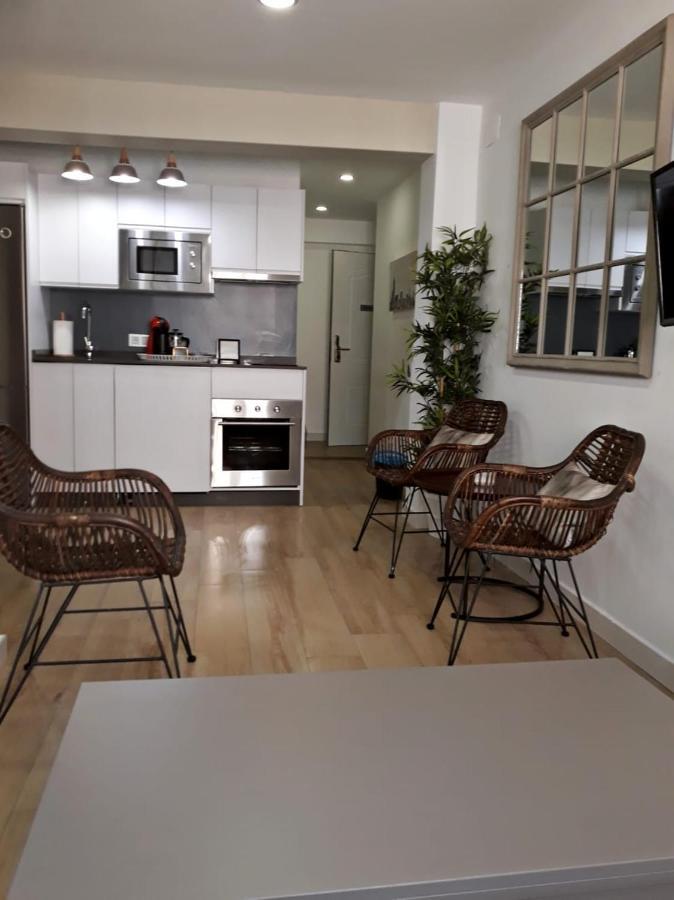 Soho Puerto Apartment Малага Екстериор снимка